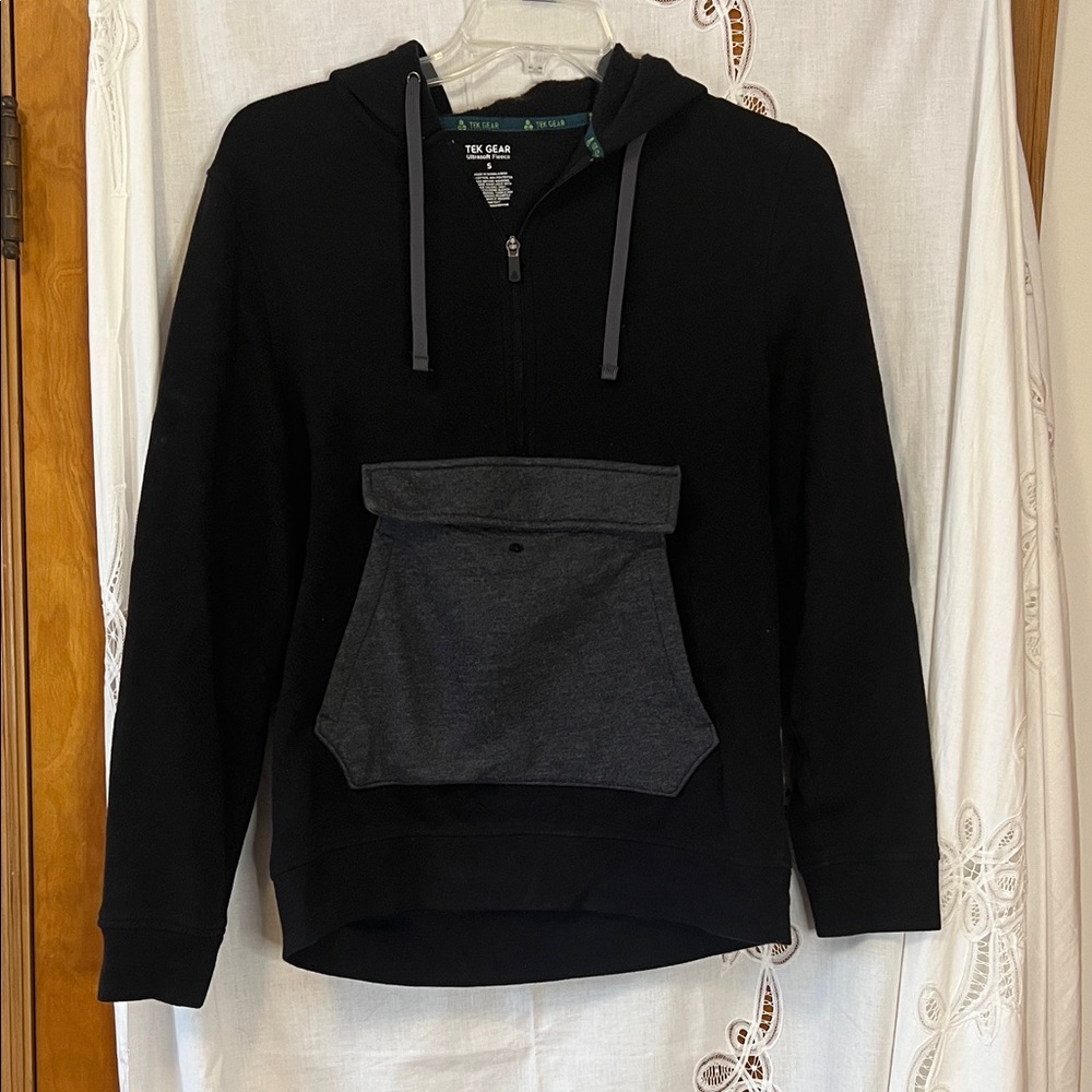 Tek Gear Black Gray Fleece Lined Sweater S